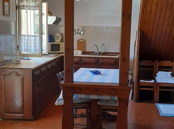 Lägenhet Harbour View Symi